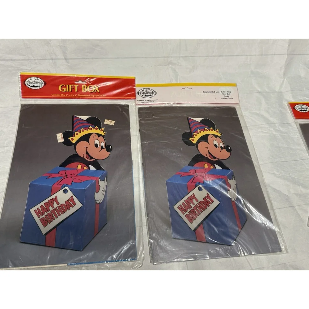5 Mickey Minnie Mouse Snoopy Vintage Gift Box San Francisco Pop Up Disney Gift